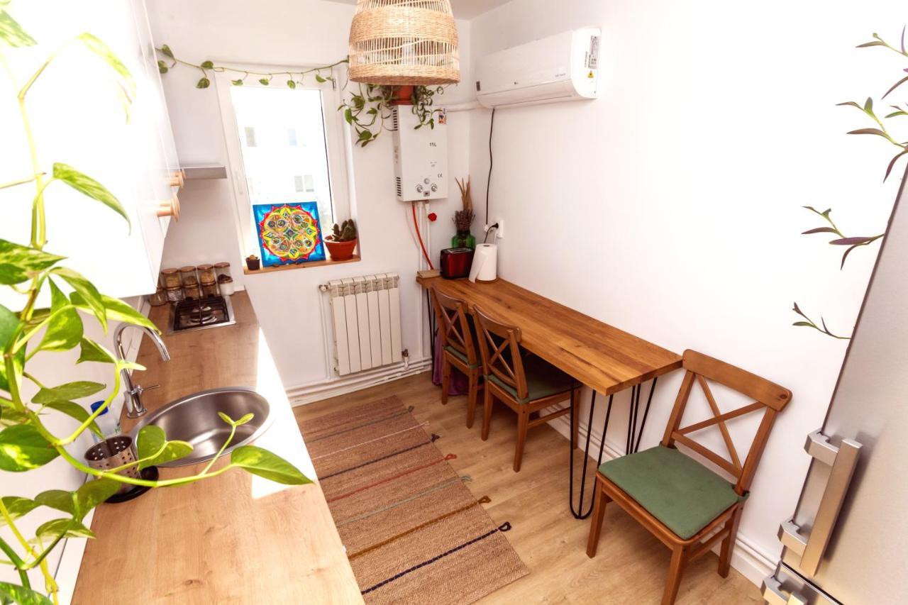 Apartamentul cu plante Mangalia Exterior foto