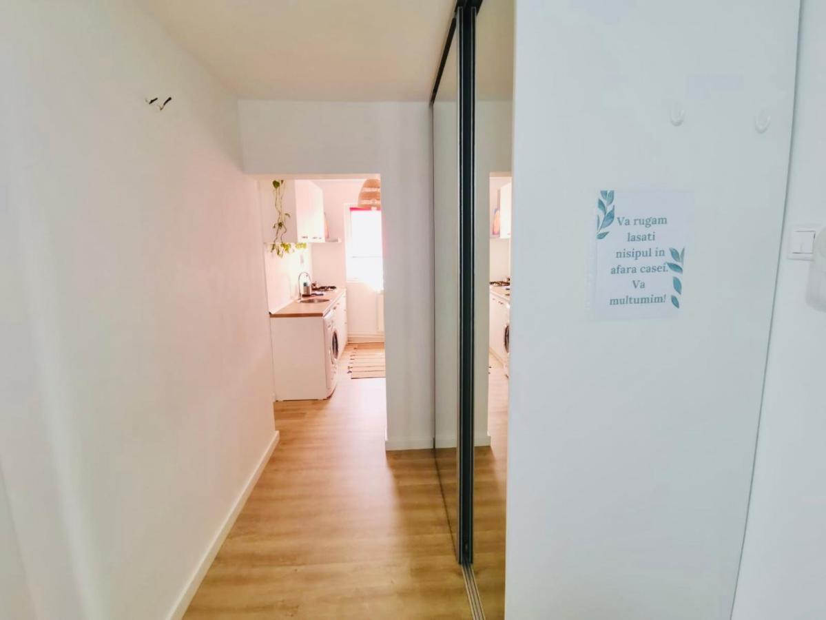 Apartamentul cu plante Mangalia Exterior foto